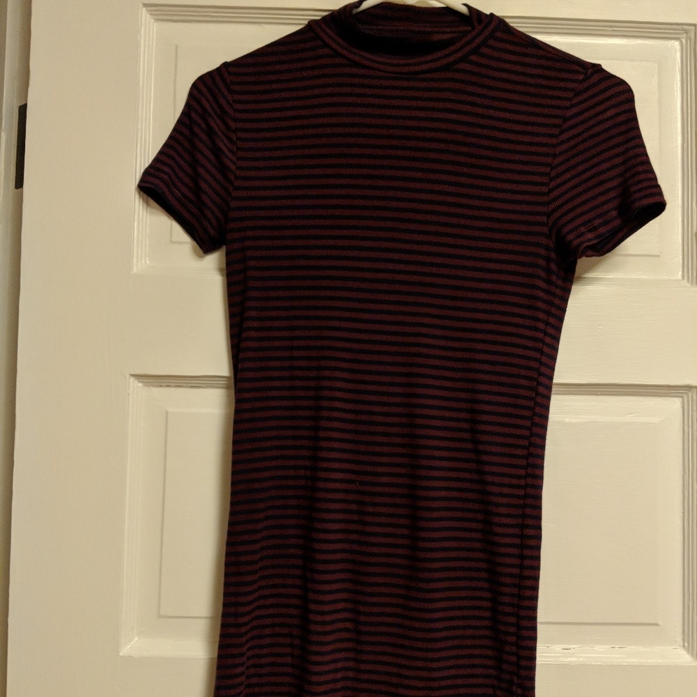 Gap short sleeve ribbed turtleneck